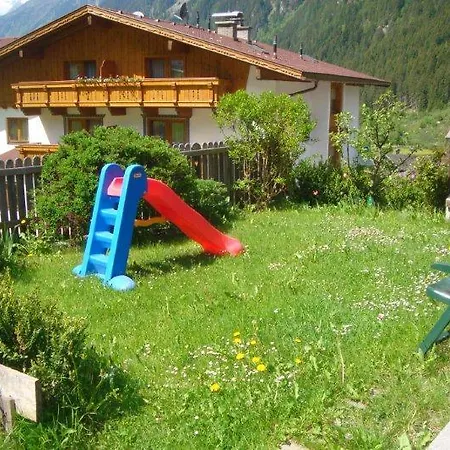 Apartament Alpenhaus Christian Neustift im Stubaital