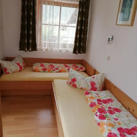 Alpenhaus Christian *